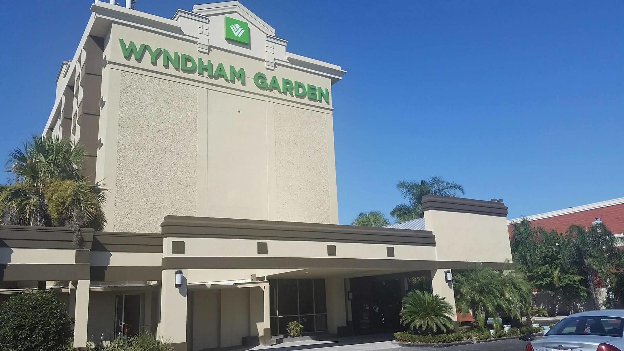 Wyndham Garden New Orleans Airport Hotel Metairie Exterior photo